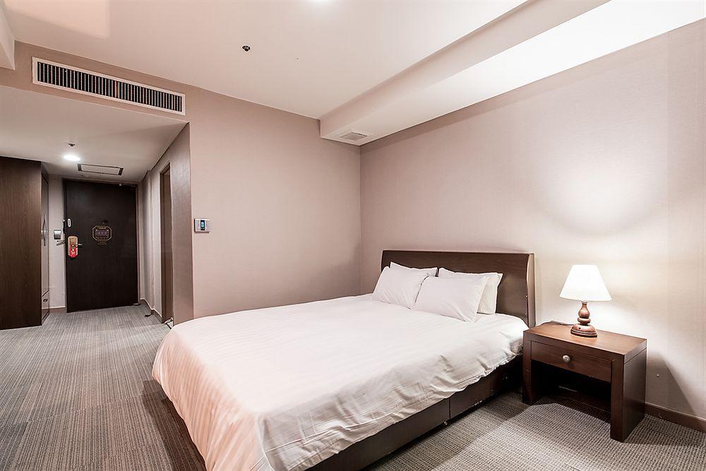 นิวฮิลท็อปโฮเต็ล Hotel โซล ภายนอก รูปภาพ