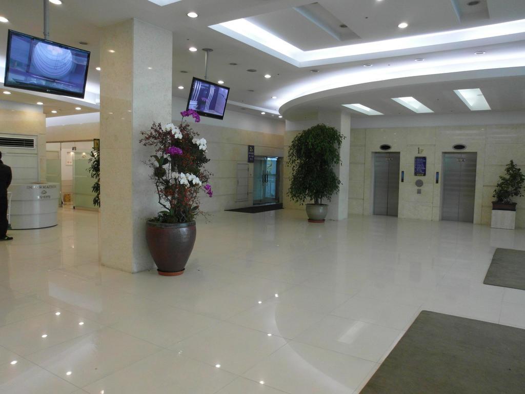 นิวฮิลท็อปโฮเต็ล Hotel โซล ภายนอก รูปภาพ